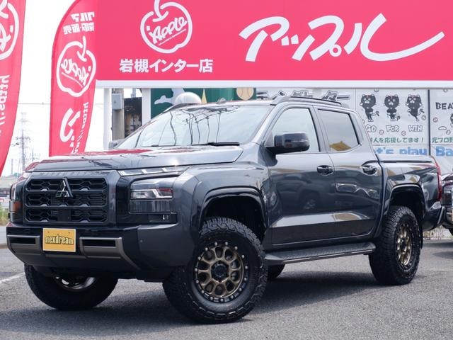 Mitsubishi TRITON 2024 — фото автомобиля