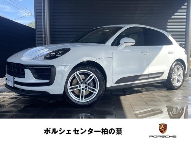Porsche MACAN 2023 — фото автомобиля