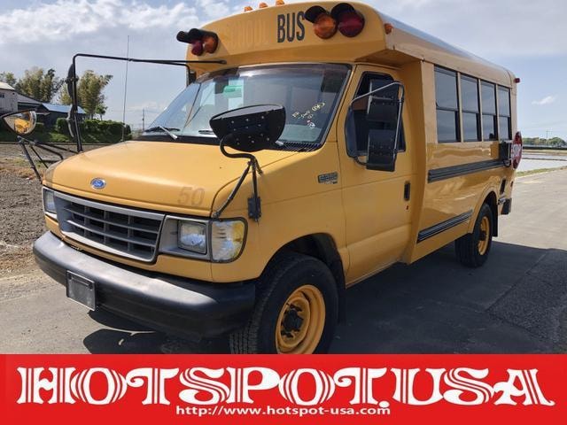 Ford E-350  — фото автомобиля 1