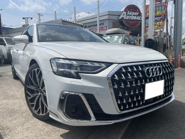 Audi A8 2022 — фото автомобиля 1