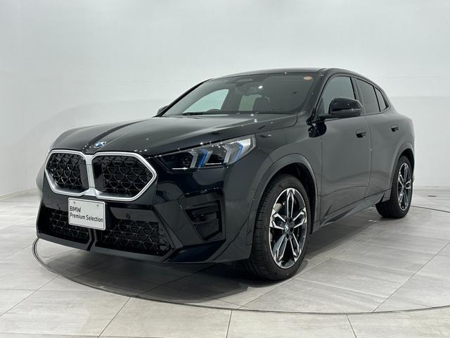 Bmw X2 2025 — фото автомобиля 1