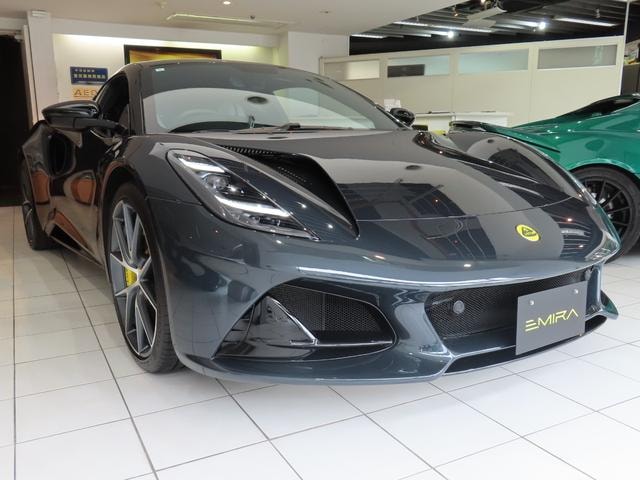Lotus EMIRA 2023 — фото автомобиля