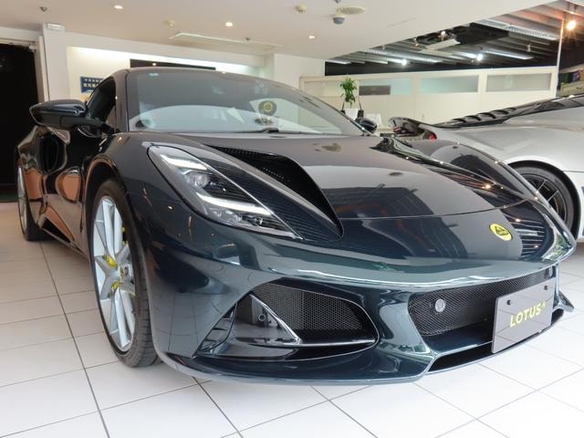 Lotus EMIRA 2024 — фото автомобиля