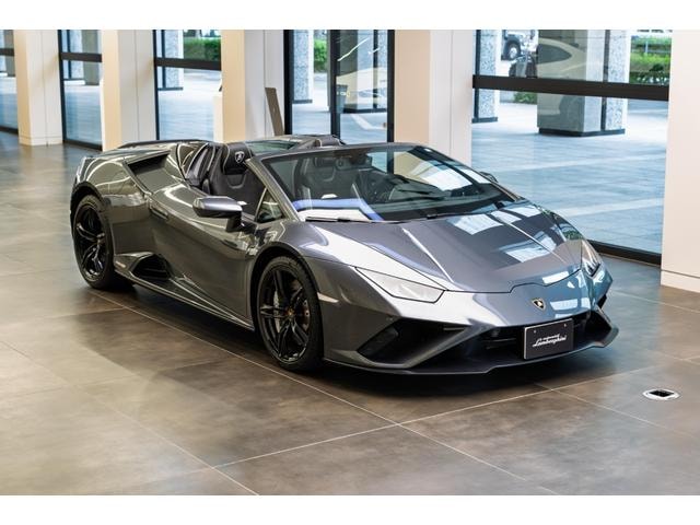 Lamborghini HURACAN 2021 — фото автомобиля