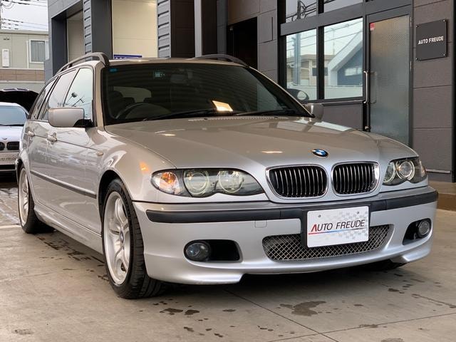 Bmw 3 SERIES 2004 — фото автомобиля 1