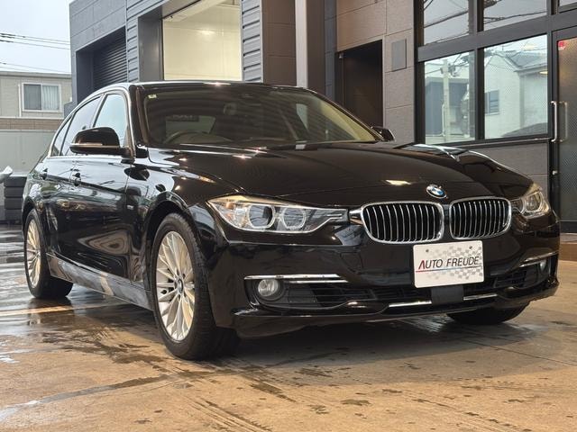 Bmw 3 SERIES 2014 — фото автомобиля