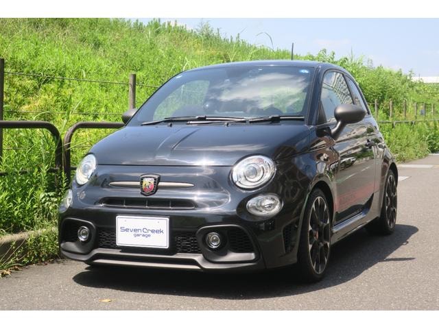 Abarth 595 2018 — фото автомобиля 1