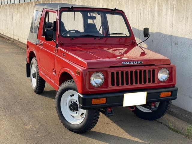 Suzuki JIMNY 1981 — фото автомобиля 1
