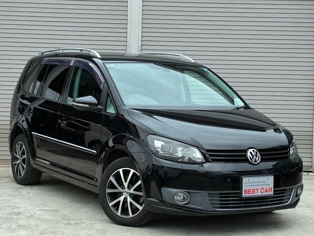 Volkswagen GOLF TOURAN 2014 — фото автомобиля