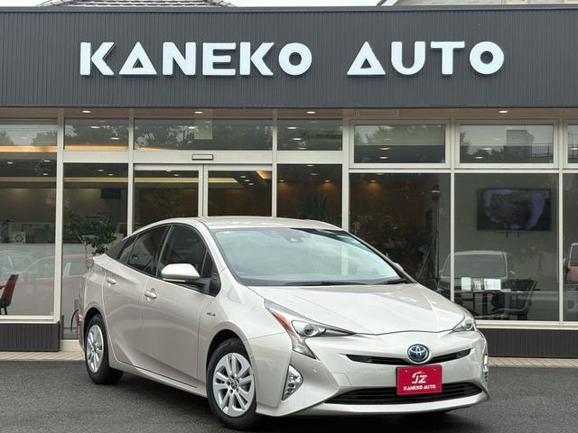 Toyota PRIUS 2016 — фото автомобиля 1