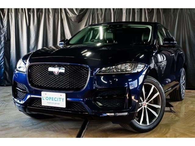 Jaguar F-PACE 2016 — фото автомобиля 1