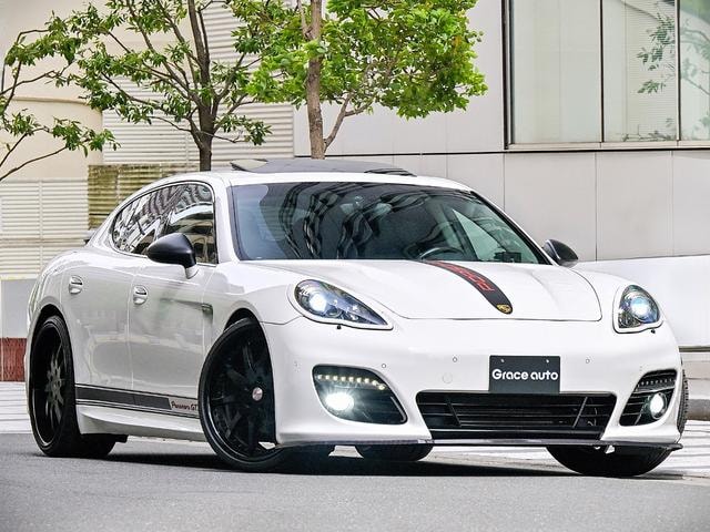 Porsche PANAMERA 2012 — фото автомобиля 1