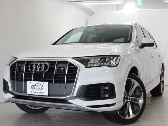 Audi Q7 2020 — фото автомобиля 1