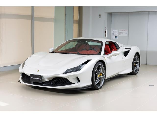 Ferrari F8 SPIDER 2022 — фото автомобиля