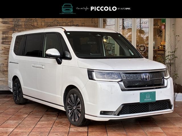 Honda STEPWAGON 2023 — фото автомобиля 1