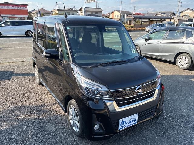 Nissan DAYZ ROOX 2020 — фото автомобиля