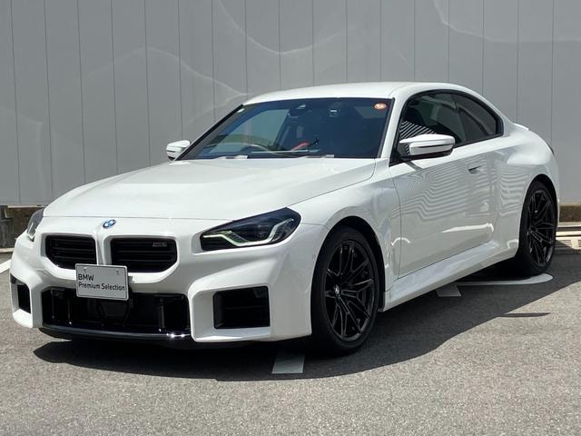 Bmw M2 2025 — фото автомобиля 1