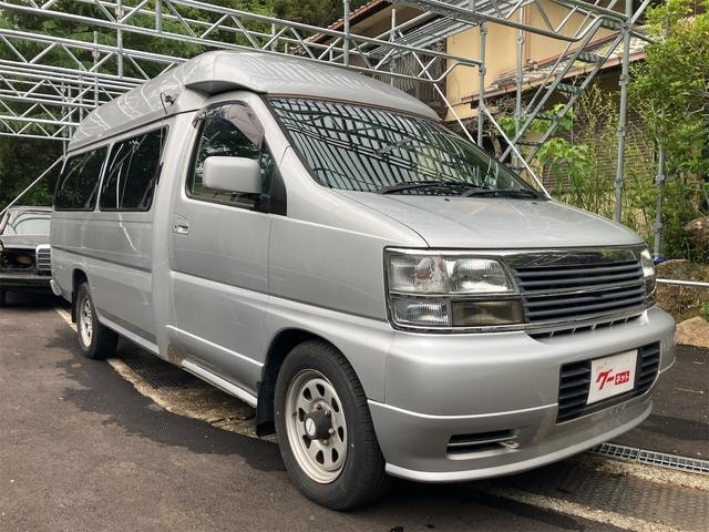 Nissan ELGRAND 2000 — фото автомобиля