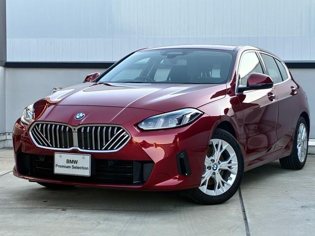 Bmw 1 SERIES 2025 — фото автомобиля 1