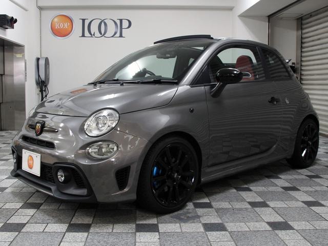 Abarth 595C 2019 — фото автомобиля 1