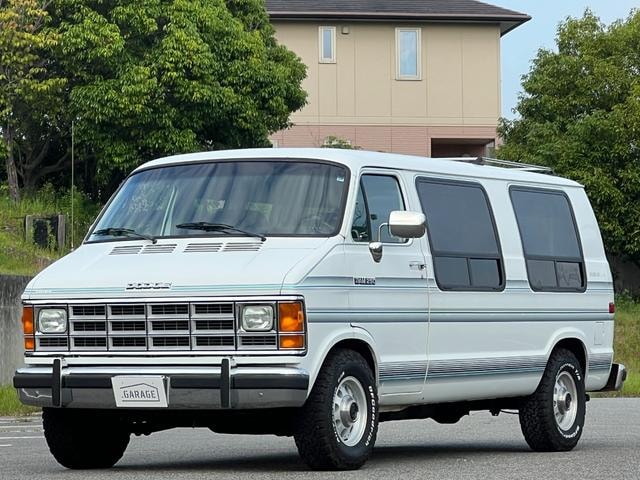Dodge VAN 1992 — фото автомобиля 1