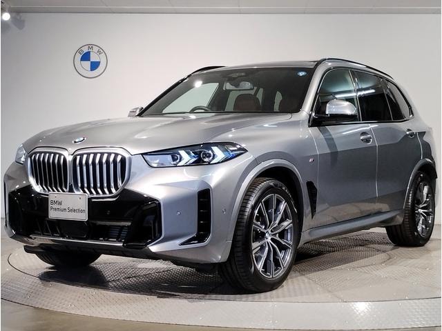 Bmw X5 2025 — фото автомобиля