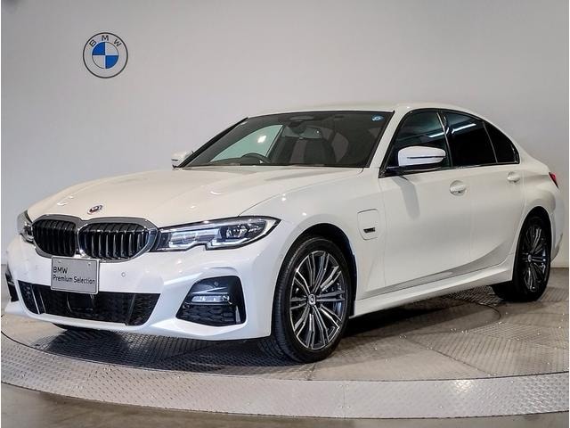 Bmw 3 SERIES 2022 — фото автомобиля 1