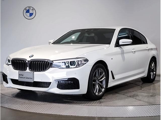 Bmw 5 SERIES 2019 — фото автомобиля 1