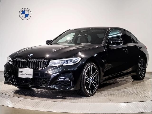Bmw 3 SERIES 2022 — фото автомобиля