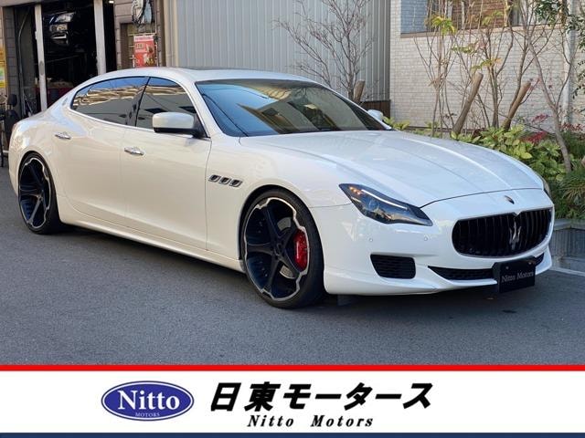 Maserati QUATTROPORTE 2015 — фото автомобиля