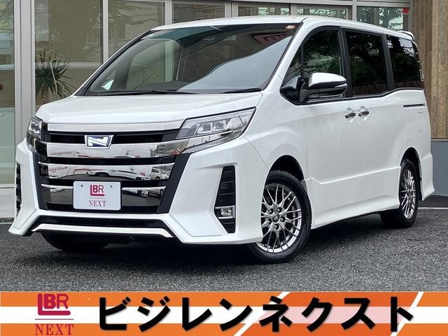 Toyota NOAH 2021 — фото автомобиля 1