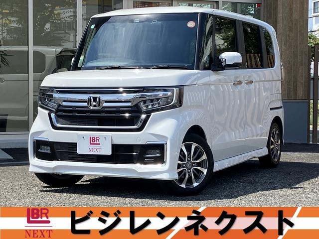 Honda N-BOX CUSTOM 2022 — фото автомобиля 1