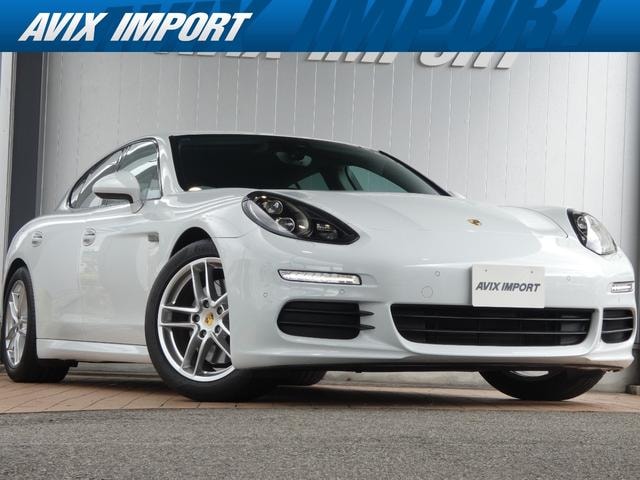 Porsche PANAMERA 2015 — фото автомобиля 1