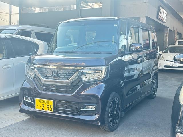 Honda N-BOX CUSTOM 2020 — фото автомобиля 1