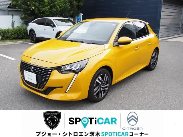 Peugeot 208 2021 — фото автомобиля