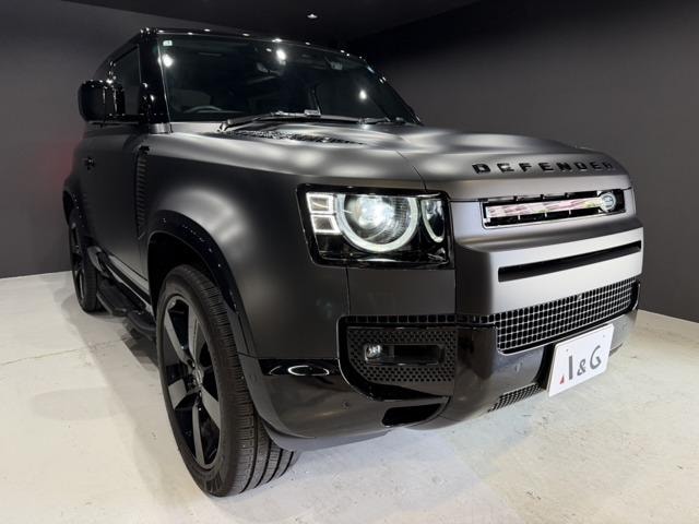 Land Rover DEFENDER 2025 — фото автомобиля