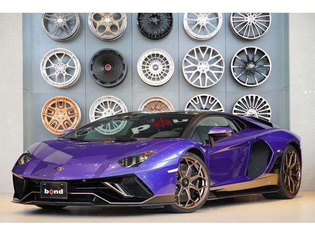 Lamborghini AVENTADOR 2022 — фото автомобиля