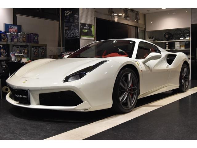 Ferrari 488 SPIDER 2017 — фото автомобиля