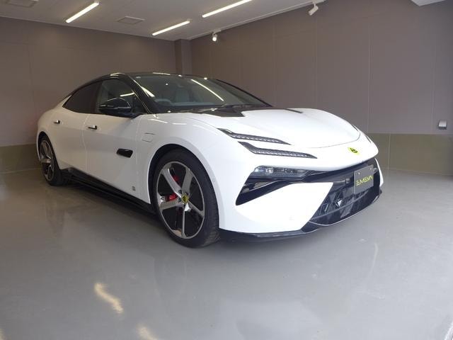 Lotus EMEYA 2025 — фото автомобиля