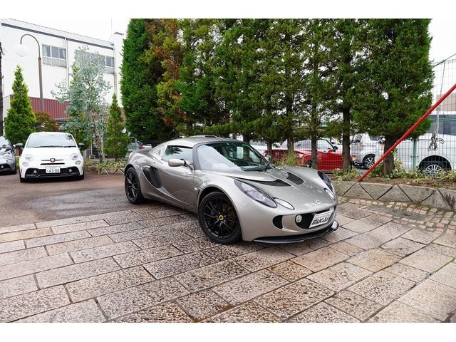 Lotus EXIGE 2004 — фото автомобиля