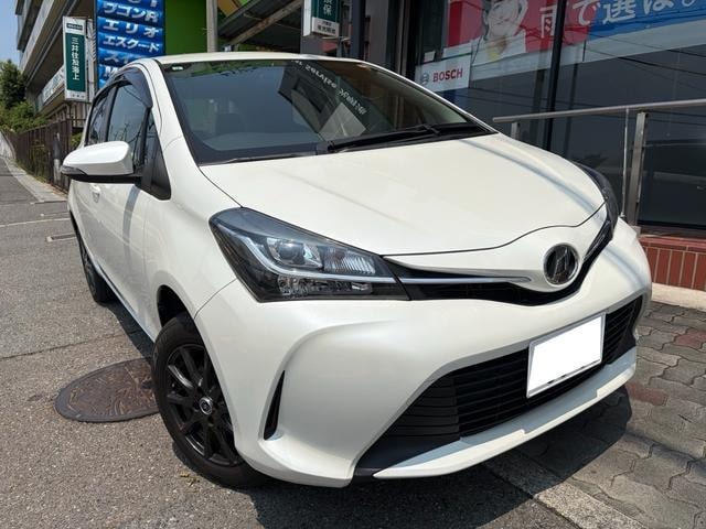 Toyota VITZ 2016 — фото автомобиля 1