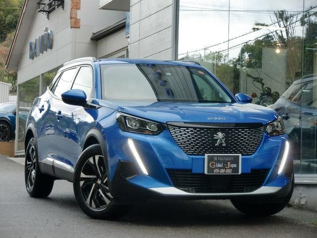 Peugeot 2008 2020 — фото автомобиля 1