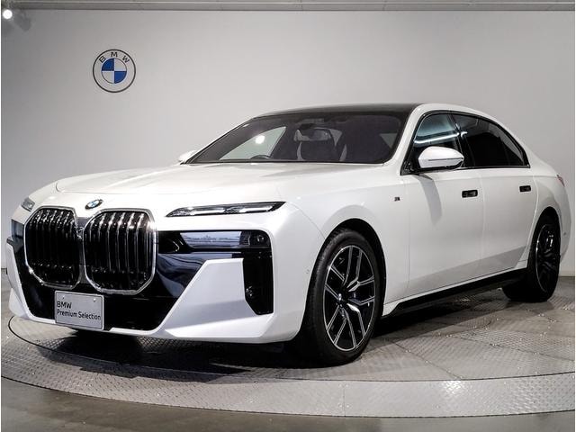 Bmw 7 SERIES 2025 — фото автомобиля 1