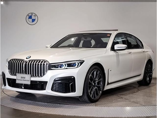 Bmw 7 SERIES 2020 — фото автомобиля