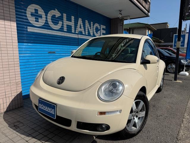 Volkswagen NEW BEETLE 2010 — фото автомобиля 1