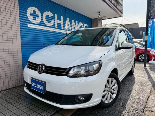 Volkswagen GOLF TOURAN 2011 — фото автомобиля