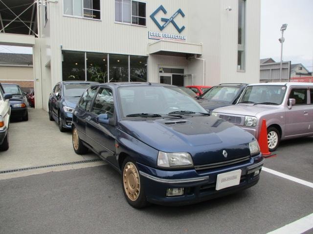 Renault LUTECIA 1992 — фото автомобиля 1