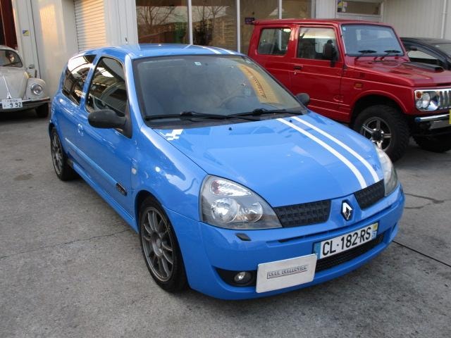 Renault CLIO 2005 — фото автомобиля 1