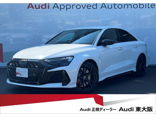 Audi RS3 2025 — фото автомобиля