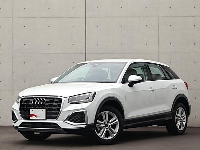Audi Q2 2026 — фото автомобиля 1